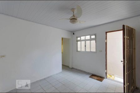 Sala de casa à venda com 2 quartos, 60m² em Vila Nhocune, São Paulo