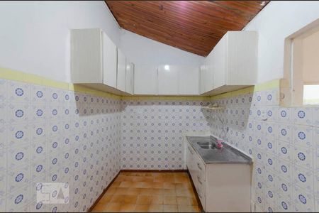 Casa à venda com 60m², 3 quartos e 1 vaga Casa à venda com 60m², 3 quartos e 1 vagaCozinha