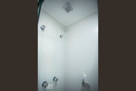 Studio para alugar com 29m², 1 quarto e sem vaga Studio para alugar com 29m², 1 quarto e sem vagaBanheiro - Chuveiro