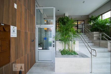 Studio para alugar com 29m², 1 quarto e sem vaga Studio para alugar com 29m², 1 quarto e sem vagaHall Socia - Acessibilidade