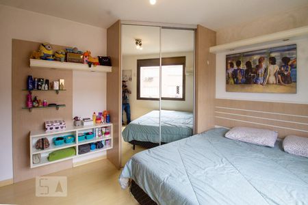 Quarto 1 de apartamento à venda com 2 quartos, 80m² em Santana, Porto Alegre