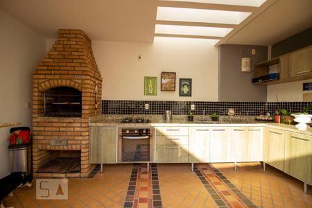 Casa à venda com 360m², 4 quartos e 5 vagasVaranda gourmet