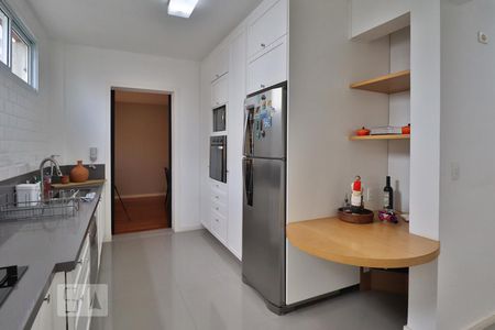 Apartamento para alugar com 192m², 1 quarto e 1 vaga Apartamento para alugar com 192m², 1 quarto e 1 vagaCozinha