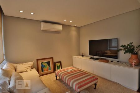 Sala de apartamento para alugar com 1 quarto, 192m² em Jardim Paulista, São Paulo