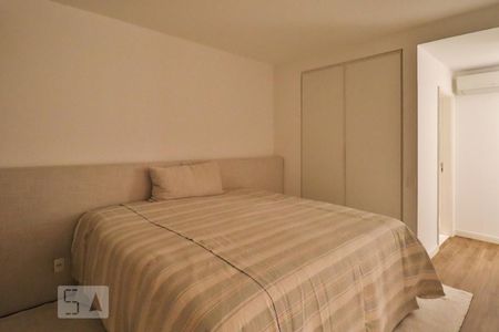 Suíte de apartamento para alugar com 1 quarto, 192m² em Jardim Paulista, São Paulo