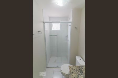 Apartamento à venda com 82m², 3 quartos e 2 vagasBanheiro Social