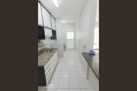 Apartamento à venda com 82m², 3 quartos e 2 vagasCozinha