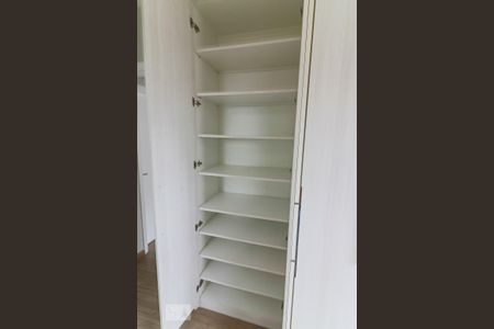 Apartamento à venda com 82m², 3 quartos e 2 vagasQuarto 2