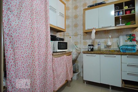Apartamento à venda com 129m², 3 quartos e sem vagaCozinha