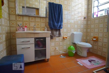 Apartamento à venda com 129m², 3 quartos e sem vagaBanheiro