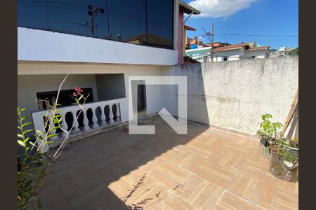 Casa à venda com 77m², 2 quartos e 1 vaga Casa à venda com 77m², 2 quartos e 1 vagaTerraço