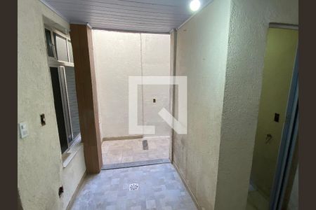 Casa à venda com 77m², 2 quartos e 1 vaga Casa à venda com 77m², 2 quartos e 1 vagaÁrea de Serviço