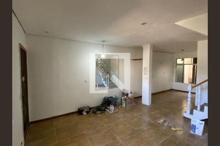 Sala de casa à venda com 2 quartos, 77m² em Vila do Encontro, São Paulo