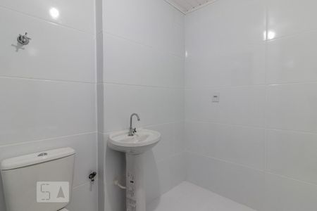 Banheiro de apartamento à venda com 3 quartos, 64m² em Centro Histórico, Porto Alegre