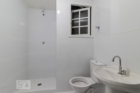 Banheiro de apartamento à venda com 3 quartos, 64m² em Centro Histórico, Porto Alegre