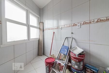 Cozinha de apartamento à venda com 3 quartos, 64m² em Centro Histórico, Porto Alegre