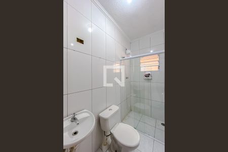 Banheiro de apartamento para alugar com 1 quarto, 30m² em Quarta Parada, São Paulo