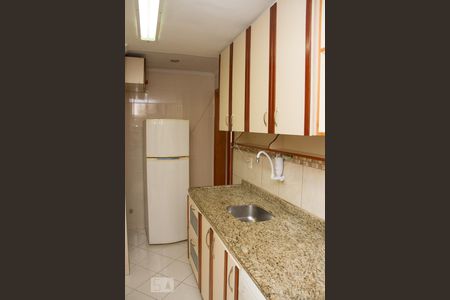 Apartamento à venda com 70m², 2 quartos e 1 vagaCozinha