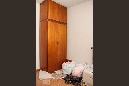 Apartamento à venda com 70m², 2 quartos e 1 vagaQuarto 02