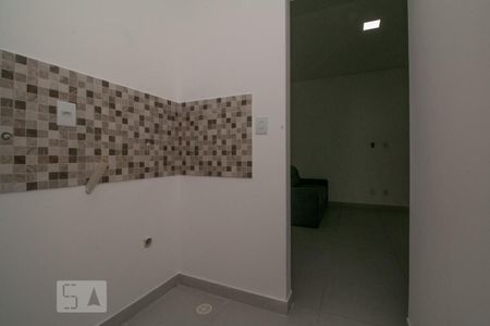 Studio para alugar com 30m², 1 quarto e sem vaga Studio para alugar com 30m², 1 quarto e sem vagaÁrea de Serviço