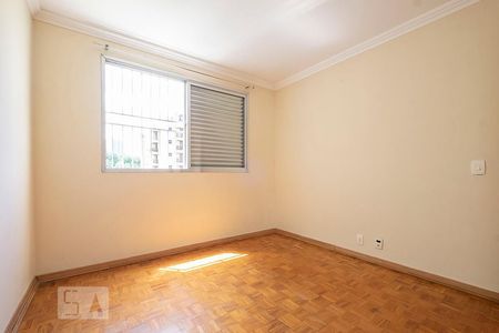Apartamento à venda com 106m², 3 quartos e 1 vaga Apartamento à venda com 106m², 3 quartos e 1 vagaQuarto 2