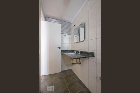 Suíte - Banheiro de apartamento à venda com 3 quartos, 106m² em Sumaré, São Paulo