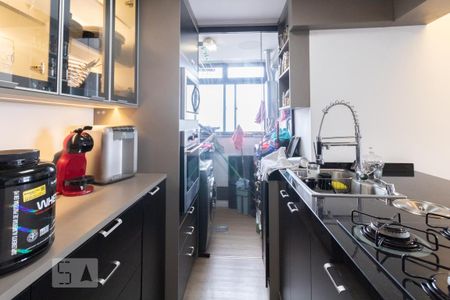 Cozinha e Área de Serviço de apartamento à venda com 3 quartos, 74m² em Cidade Baixa, Porto Alegre