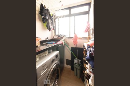 Cozinha e Área de Serviço de apartamento à venda com 3 quartos, 74m² em Cidade Baixa, Porto Alegre