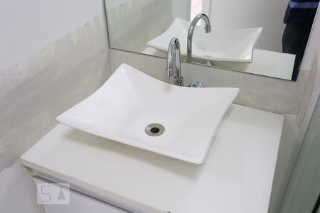 Apartamento à venda com 65m², 2 quartos e 1 vaga Apartamento à venda com 65m², 2 quartos e 1 vagaBanheiro da Suíte