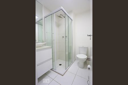 Apartamento à venda com 65m², 2 quartos e 1 vaga Apartamento à venda com 65m², 2 quartos e 1 vagaBanheiro da Suíte