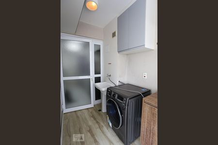 Apartamento à venda com 65m², 2 quartos e 1 vaga Apartamento à venda com 65m², 2 quartos e 1 vagaÁrea de Serviço