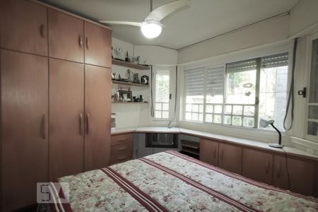 Casa à venda com 600m², 4 quartos e 2 vagasQuarto 1