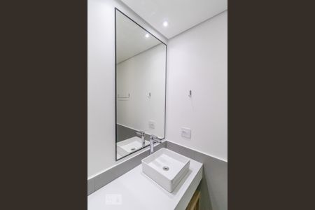 Apartamento à venda com 86m², 2 quartos e sem vaga Apartamento à venda com 86m², 2 quartos e sem vagaBanheiro social 1