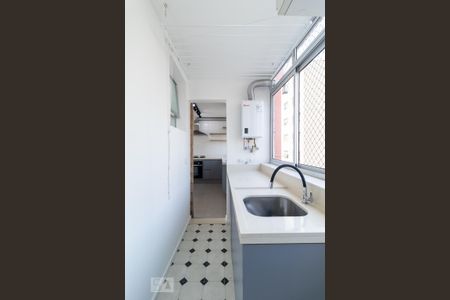 Apartamento à venda com 86m², 2 quartos e sem vaga Apartamento à venda com 86m², 2 quartos e sem vagaÁrea de serviço