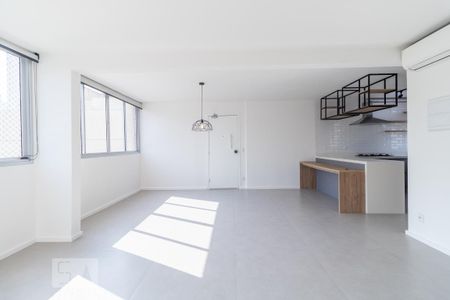 Apartamento à venda com 86m², 2 quartos e sem vaga Apartamento à venda com 86m², 2 quartos e sem vagaSala