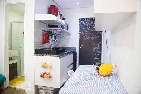 Studio à venda com 28m², 1 quarto e sem vaga Studio à venda com 28m², 1 quarto e sem vagaCozinha