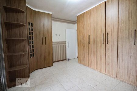 Casa para alugar com 150m², 3 quartos e 2 vagasquarto 3