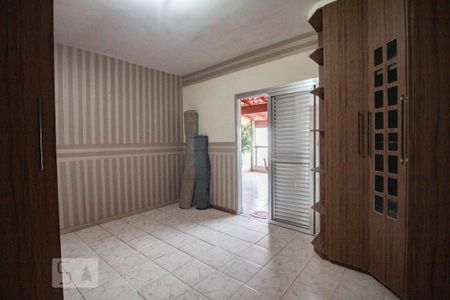 Casa para alugar com 150m², 3 quartos e 2 vagasquarto 3