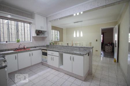 Casa para alugar com 150m², 3 quartos e 2 vagascozinha