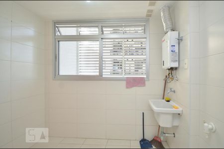 Apartamento à venda com 90m², 2 quartos e 1 vaga Apartamento à venda com 90m², 2 quartos e 1 vagaÁrea de Serviço