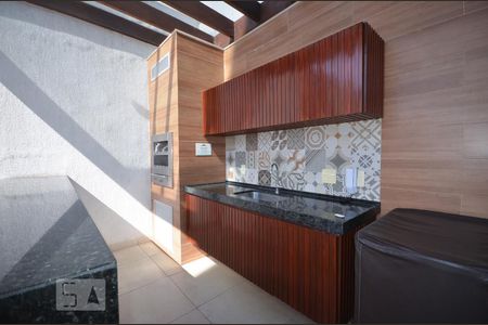 Apartamento à venda com 90m², 2 quartos e 1 vaga Apartamento à venda com 90m², 2 quartos e 1 vagaÁrea comum - Churrasqueira