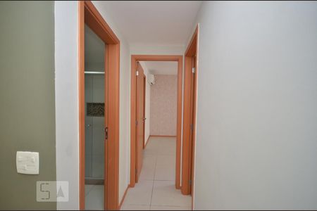 Apartamento à venda com 90m², 2 quartos e 1 vaga Apartamento à venda com 90m², 2 quartos e 1 vagaCorredor