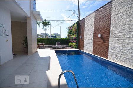 Apartamento à venda com 90m², 2 quartos e 1 vaga Apartamento à venda com 90m², 2 quartos e 1 vagaÁrea comum - Piscina