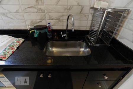 Apartamento à venda com 43m², 1 quarto e sem vagaPia