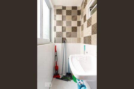 Apartamento à venda com 43m², 1 quarto e sem vagaÁrea de Serviço