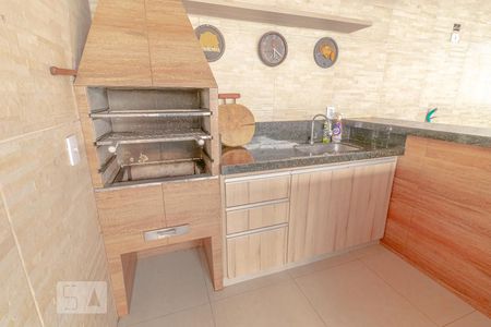 Casa de condomínio para alugar com 92m², 3 quartos e 2 vagasChurrasqueira