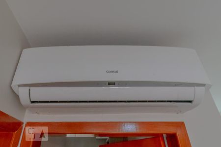 Sala de Estar de casa de condomínio para alugar com 3 quartos, 92m² em Residencial Center Ville, Goiânia