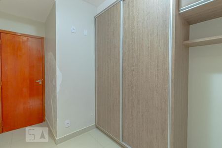 Casa de condomínio para alugar com 92m², 3 quartos e 2 vagasQuarto 1