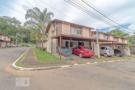 Casa de condomínio para alugar com 92m², 3 quartos e 2 vagasFachada da casa