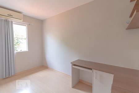 Casa de condomínio para alugar com 92m², 3 quartos e 2 vagasQuarto 2 - Suíte